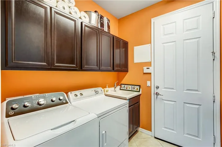 8650 Palermo Ct, Naples, Florida 34114