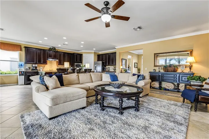 8650 Palermo Ct, Naples, Florida 34114
