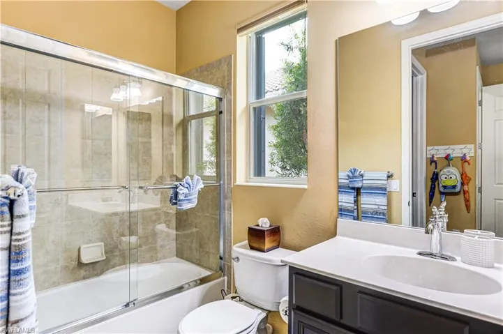 8650 Palermo Ct, Naples, Florida 34114