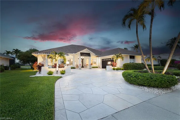 8920  Lely Island  CIR, Naples, FL 34113