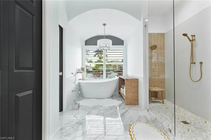 8920  Lely Island  CIR, Naples, FL 34113