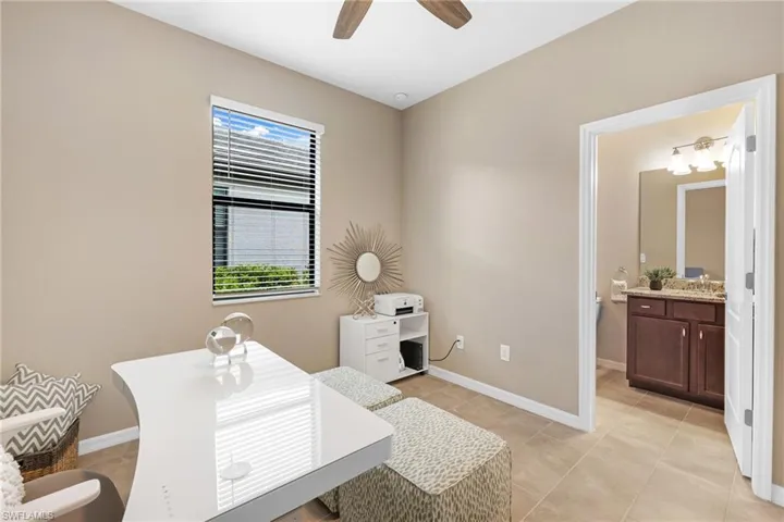 19863  Beverly Park  RD, Estero, FL 33928