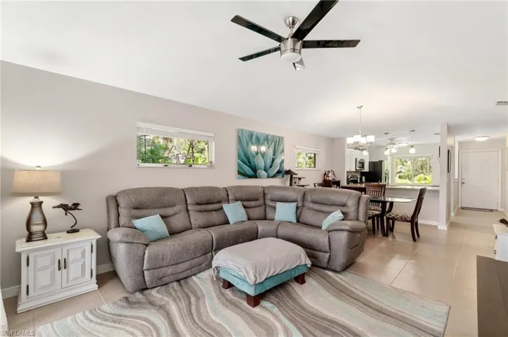 5700  Woodmere Lake  CIR, Naples, FL 34112