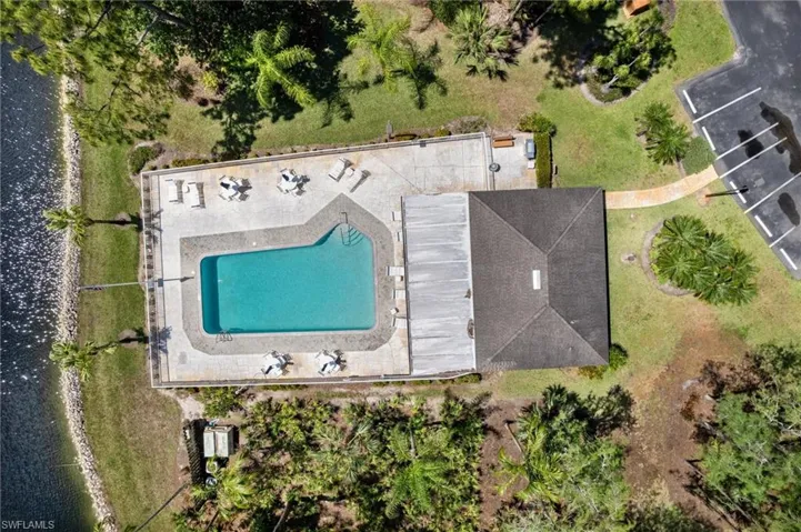 5700  Woodmere Lake  CIR, Naples, FL 34112