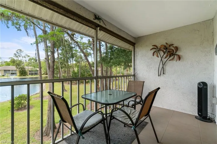 5700  Woodmere Lake  CIR, Naples, FL 34112