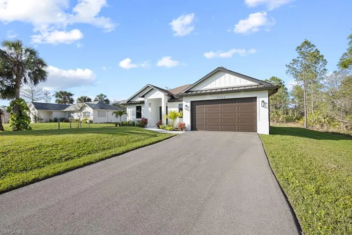 2723 39th Ave Ne, Naples Fl 34120
