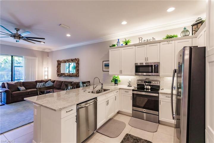 11895 Five Waters CIR, FORT MYERS FL 33913