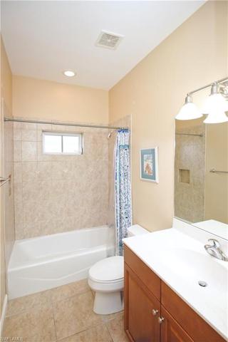 Full Guest Bathroom