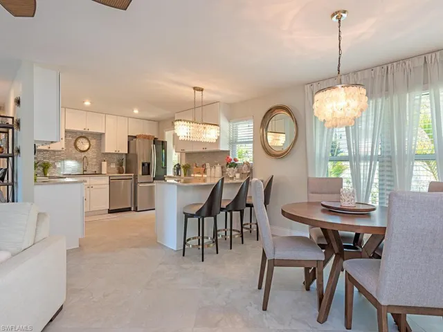 23 Knights Bridge Rd A54, Naples, Florida 34112