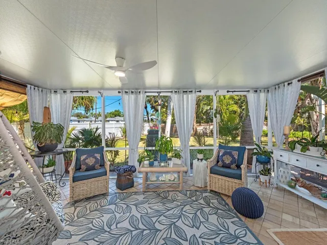23 Knights Bridge Rd A54, Naples, Florida 34112