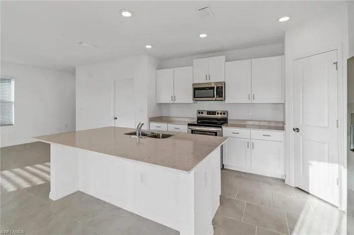 17812  Belforte  CT, North Fort Myers, FL 33917
