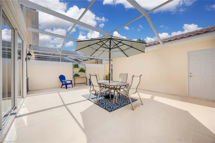 8027  Sorrento  LN, Naples, FL 34114