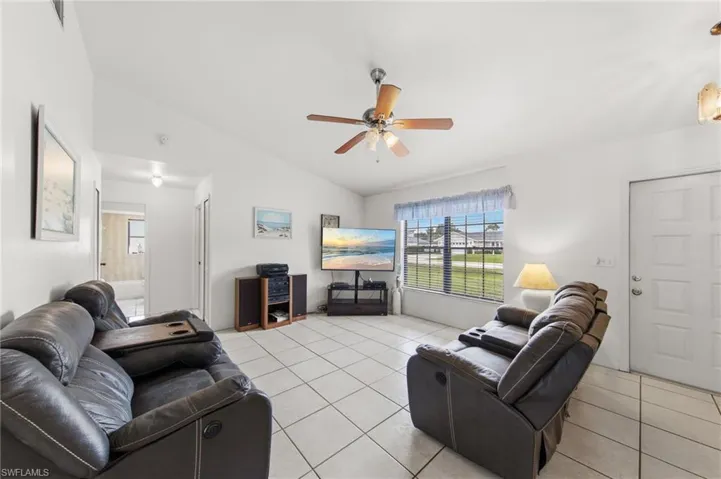 8484  Buena Vista  RD, Fort Myers, FL 33967
