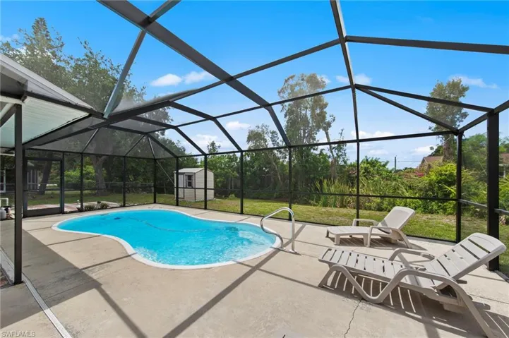 8484  Buena Vista  RD, Fort Myers, FL 33967