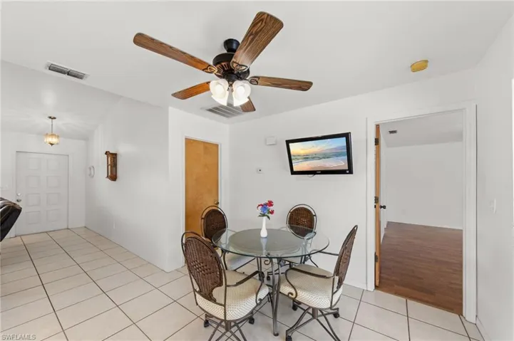 8484  Buena Vista  RD, Fort Myers, FL 33967