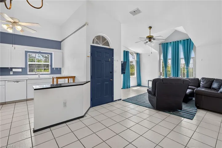 14461 Summerlin Trace Ct 8, Fort Myers, Florida 33919
