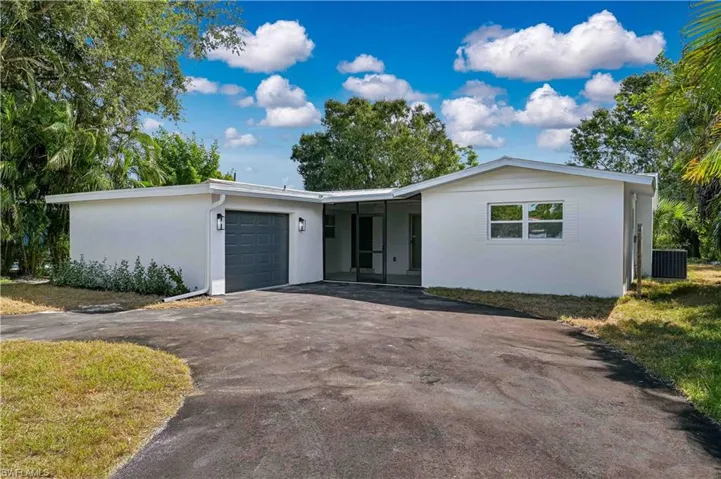 367 Rosemont Dr, Fort Myers, Florida 33916