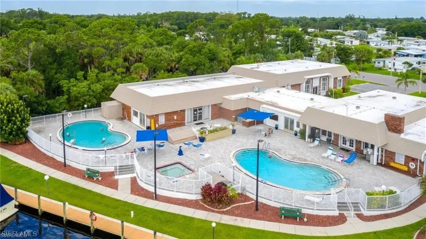 5524 Sir Walter Way, North Fort Myers, Florida 33917