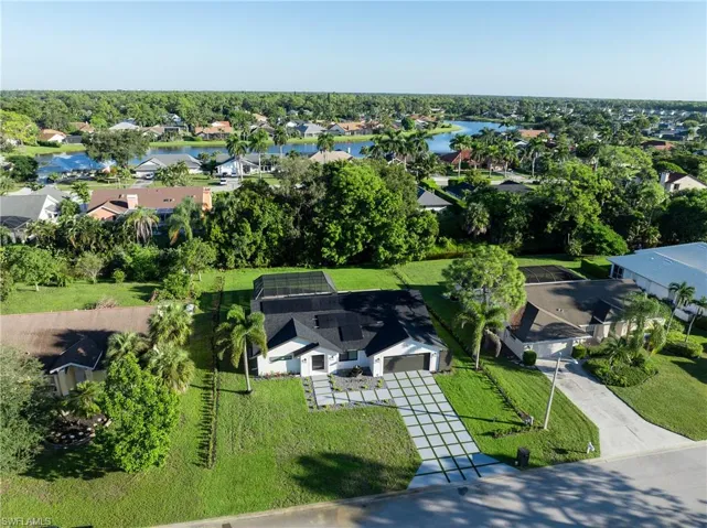 5105 Berkeley Dr, Naples, Florida 34112