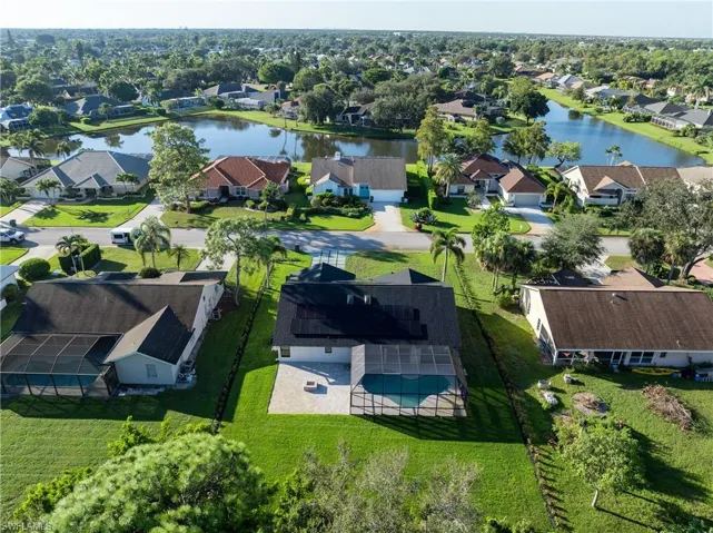 5105 Berkeley Dr, Naples, Florida 34112