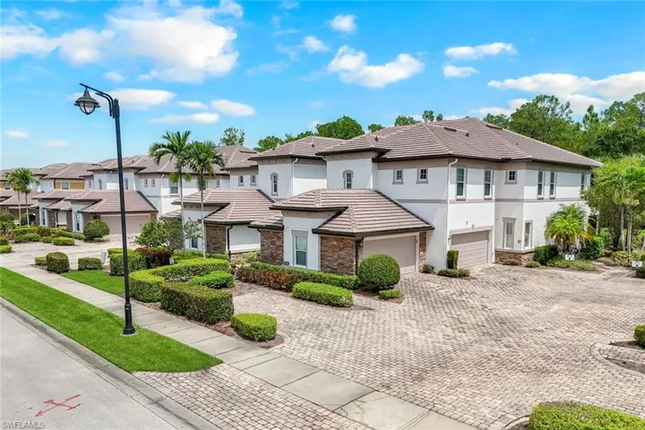 9532  Ironstone  TER, Naples, FL 34120