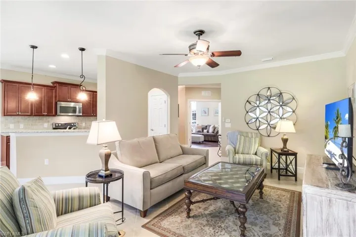 9532  Ironstone  TER, Naples, FL 34120
