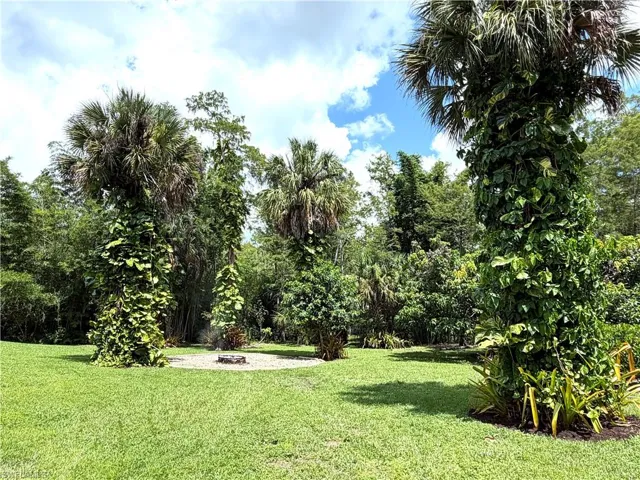 491 16th Ave Nw, Naples, Florida 34120