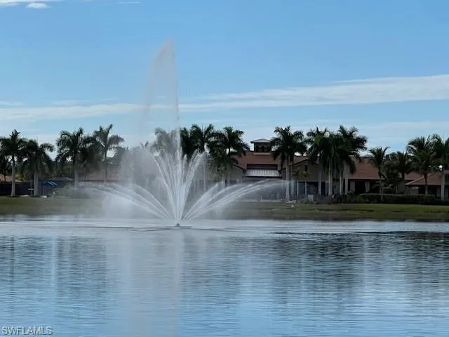 Artesia Fountain on the Lake