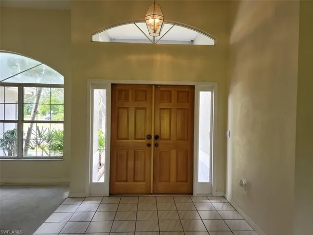 697 Creuset AVE S, LEHIGH ACRES FL 33974