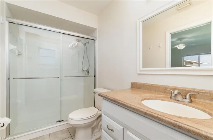 4028  Country Club  BLVD, Cape Coral, FL 33904