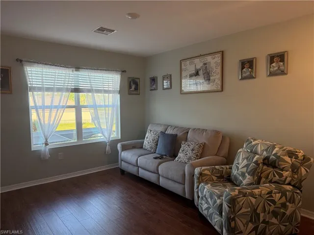 2739  Merida  LN, Cape Coral, FL 33909
