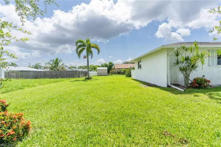 View of back yard