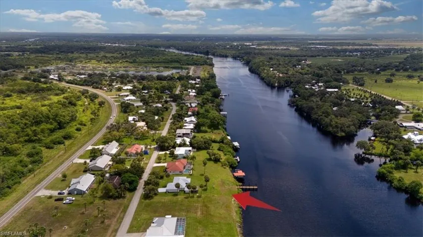 View of the Caloosahatchee River looking East