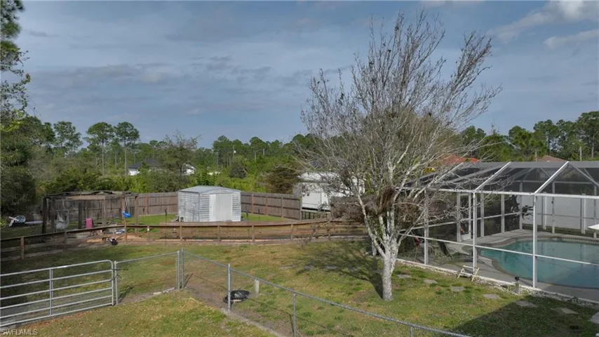 919 Maple AVE N, LEHIGH ACRES FL 33972