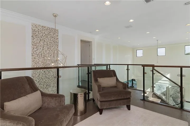 Upstairs loft/game room