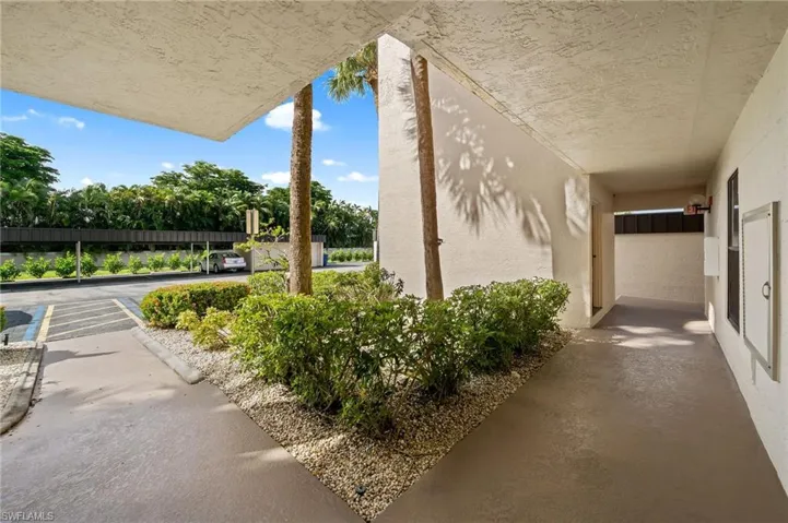 6979  Winkler  RD, Fort Myers, FL 33919