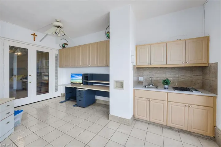 828 Hideaway Cir E 423, Marco Island, Florida 34145