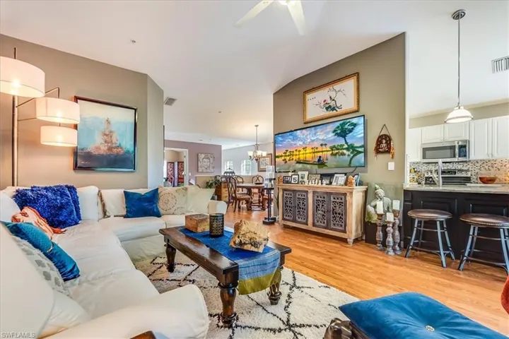 1435 Tiffany Ln # 306, Naples Fl 34105