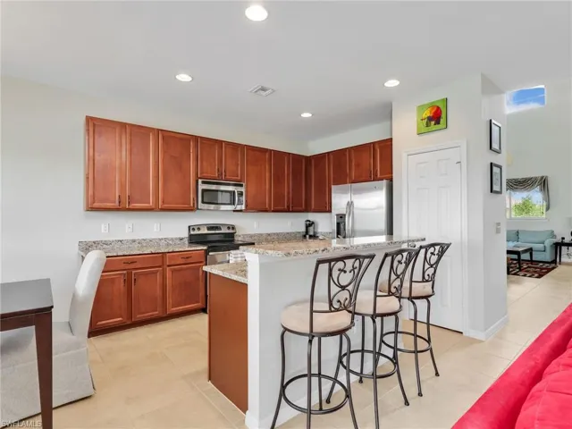 1529 Birdie Dr, Naples, Florida 34120