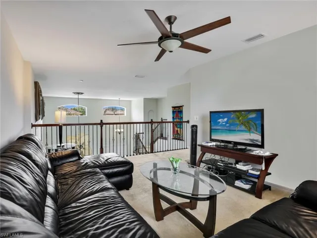 1529 Birdie Dr, Naples, Florida 34120
