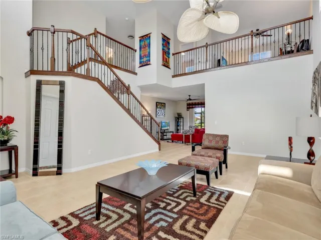 1529  Birdie  DR, Naples, FL 34120