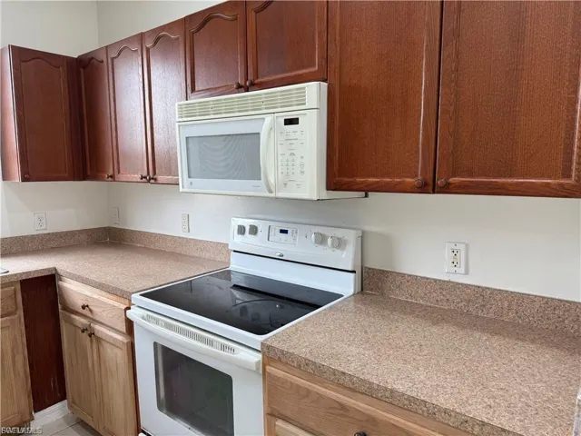 3969  Sunset  RD, Lehigh Acres, FL 33971