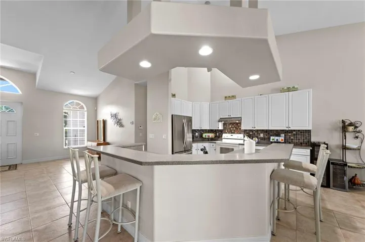 11362 Royal Tee Cir, Cape Coral, Florida 33991