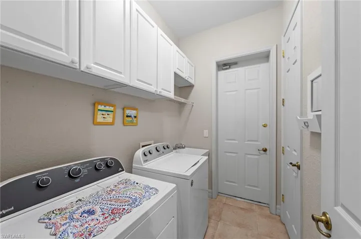 11362 Royal Tee Cir, Cape Coral, Florida 33991
