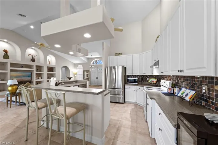 11362 Royal Tee Cir, Cape Coral, Florida 33991
