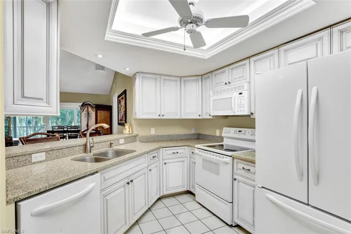 5899  Chanteclair  DR, Naples, FL 34108