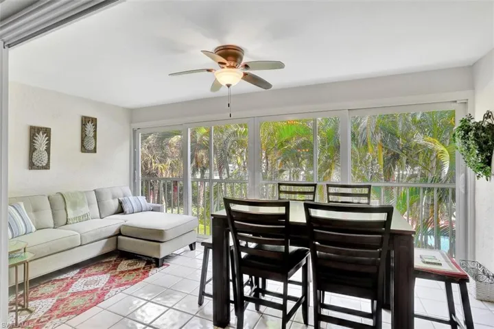 5899  Chanteclair  DR, Naples, FL 34108