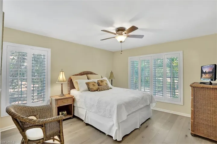 5899  Chanteclair  DR, Naples, FL 34108