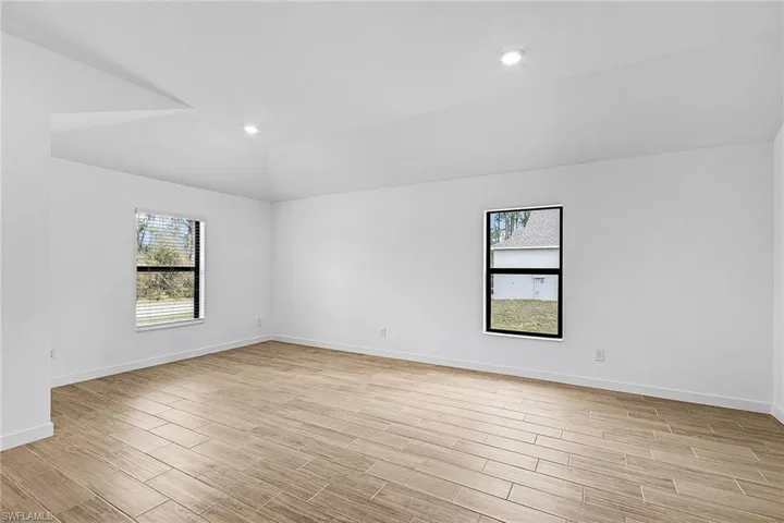 735 La Plata Ave, Lehigh Acres, Florida 33974