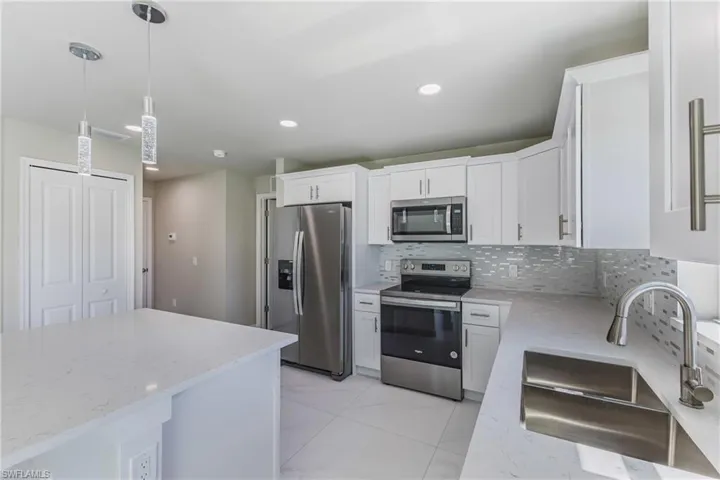 1964 Leghorn St, Lehigh Acres, Florida 33972
